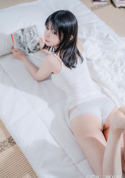 日韩亚洲一区二区_JVID性感写真