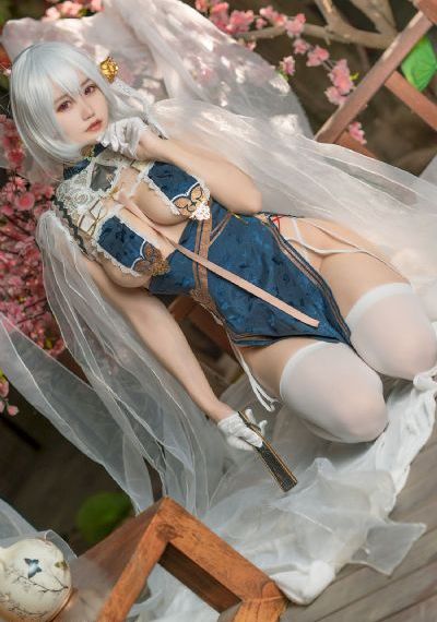 亚洲尺码电影av久久_HD720P欧美电影在线