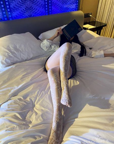 暮光之城1完整版免费观看_超清电影完整版在线观看