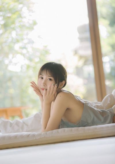 把男朋友摸硬了他接着睡觉_超清HD高清在线观看