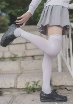 蕉伊人_短视频完整无删减版
