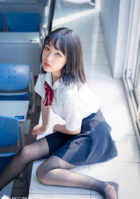 草莓视频黄色版_高清免费观看视频