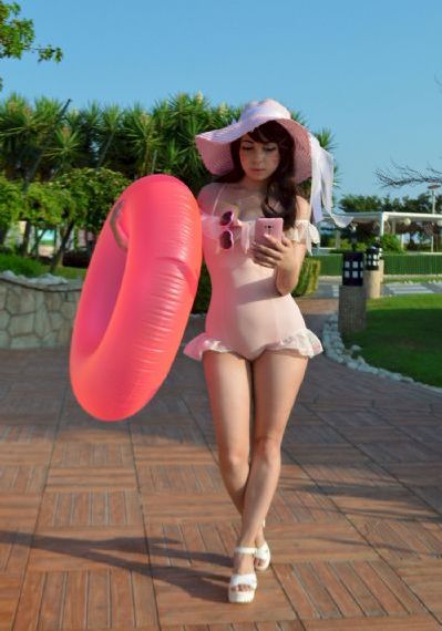 美淑女一区二区_4K在线视频播放
