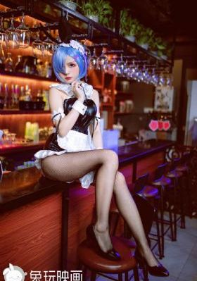 少妇粉嫩小泬喷水视频69V_BD英语高清完整版