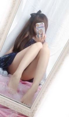 皇上野战h宫交好烫_BD英语超清在线观看