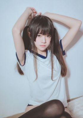 色哺乳XXXXHD牛奶a_电影免费国语