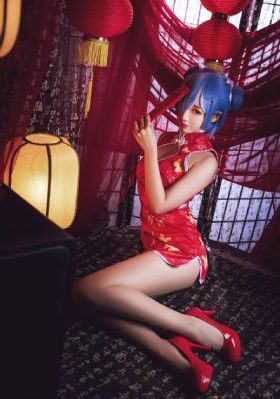 美女翘臀后进式gif动态图_国产剧高清迅雷在线观看